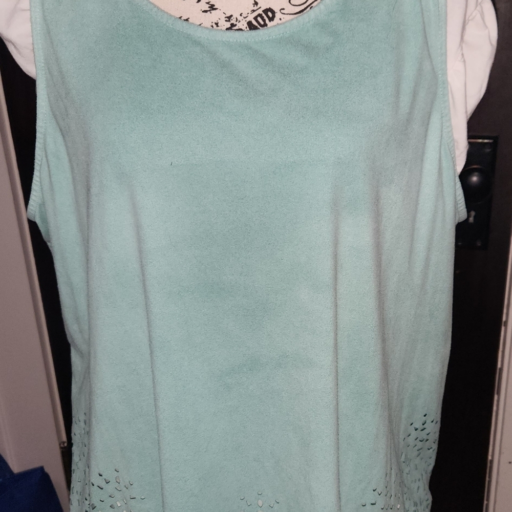 Caato Mint Green Sleeveless Top